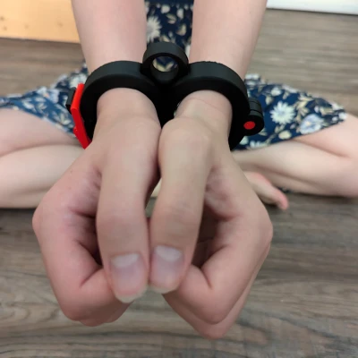 Irish Handcuffs - V2 (Còng tay kiểu Irish - V2)