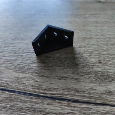 Corner square (Ke góc)