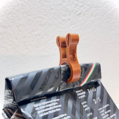 clip café - clip coffee (Kẹp đóng túi cà phê)