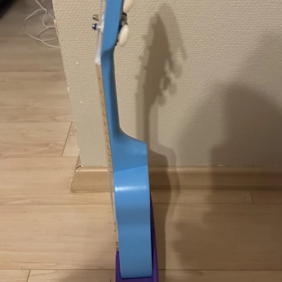Giá đỡ ukulele