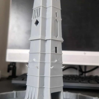 Tháp Orthanc (LOTR Dice Tower)