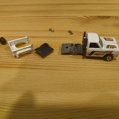 Dodge Pickup → Hauler – kit chuyển đổi Hot Wheels custom
