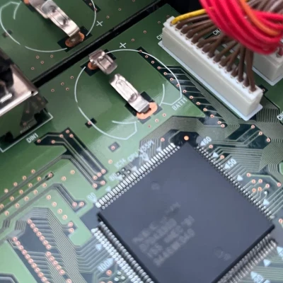 Khay giữ pin trong máy Korg X5/X5d (Internal Battery Holder)