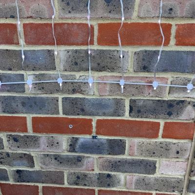 String Light Spacer (Miếng canh khoảng cách dây đèn)