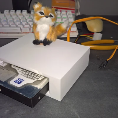 Khay hot swap HDD 3,5" cho khe 5,25" trên case PC