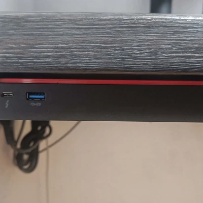 Giá đỡ gắn bàn/tường cho Lenovo ThinkPad Dock