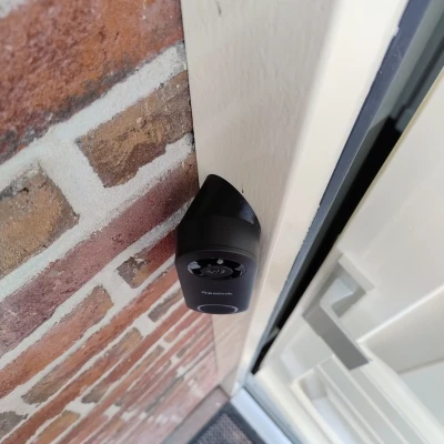 Giá đỡ canh góc 45° cho Reolink 2K+ doorbell