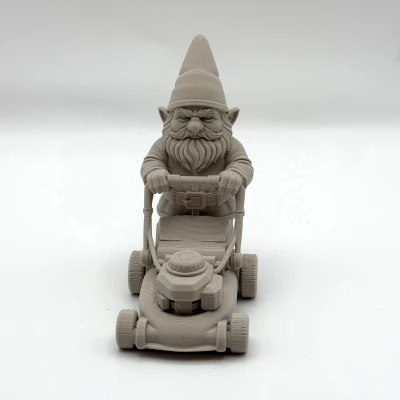 Gnome Làm Vườn Cắt Cỏ (Lawn Mower Garden Gnome)