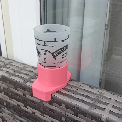 Kẹp giữ ly cho nội thất ngoài trời (Outdoor Furniture Cup Holder)