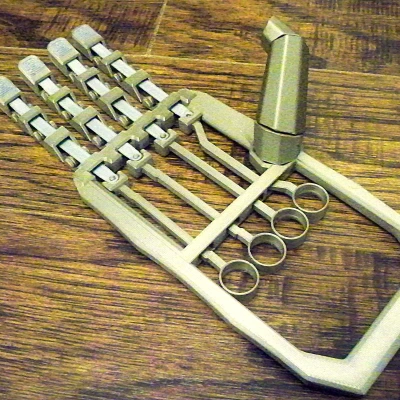 Bàn tay robot với các ngón chuyển động độc lập