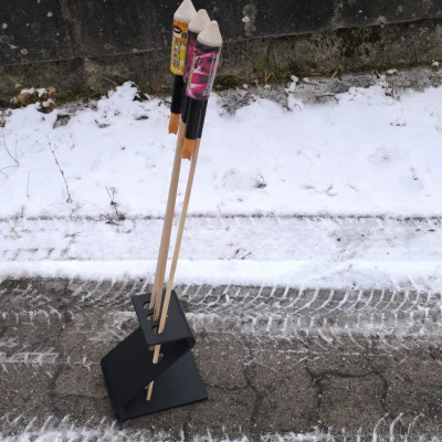 Giá đỡ rocket pháo hoa 3 ống (3er Feuerwerksraketenhalter)