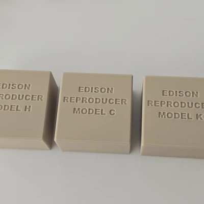 Hộp lưu trữ Edison Phonograph Reproducer