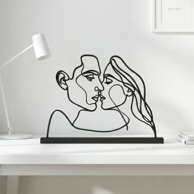 Minimalist Kiss - Decor Tình Yêu Wire Art Nét Liền Hiện Đại