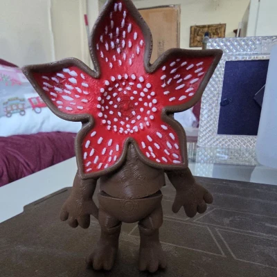 Demogorgon Flexible (Stranger Things) - Mô hình dẻo linh hoạt