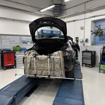 Đồ gá canh chỉnh bánh xe bằng dây (String Wheel Alignment Jig)