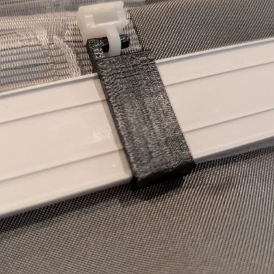 Giá/halterung kẹp rèm Knaus Südwind 60 Years (Gardine/Vorhang)