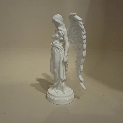 Angel of  Pieces – Tượng thiên thần cánh dài trang nhã