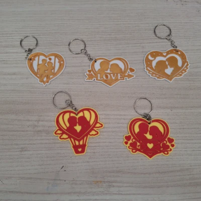 Bộ Móc Khóa Trái Tim Cặp Đôi Đa Màu (MultiColor Couple Hearts Keychain Set)