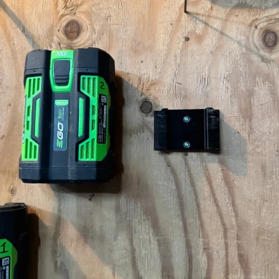 Bản remix giá treo tường pin Ego (in nhanh hơn)