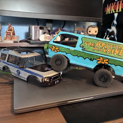 Mô hình 1:24 SCX24 Mystery Machine