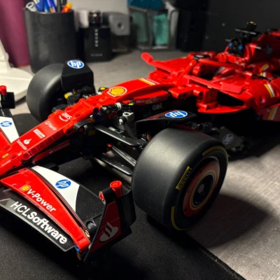Mod cho Lego Technic F1 SF24