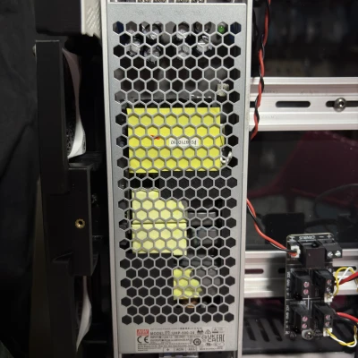 Ngàm gắn PSU MeanWell UHP-500-XX cho Voron 2.4 lên DIN Rail