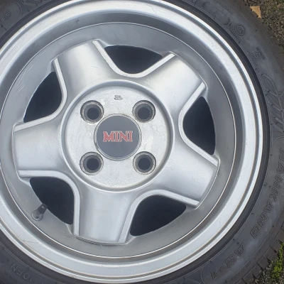 Nắp chụp tâm mâm Classic Mini 13" 55mm