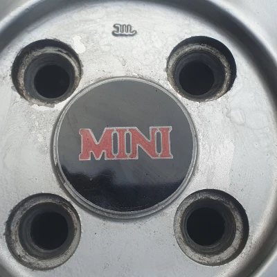 Nắp chụp tâm mâm Classic Mini 13" 55mm