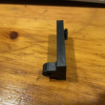 Ngàm gắn Runout Sensor & Dẫn Filament cho Ender 3 (V-Slot)