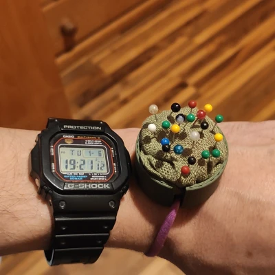 Nadelschwamm Sewingsponge (Sponge giữ kim ghim có nắp)