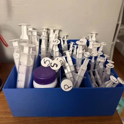 Hộp sắp xếp thuốc & ống tiêm GTUBE