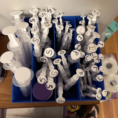 Hộp sắp xếp thuốc & ống tiêm GTUBE