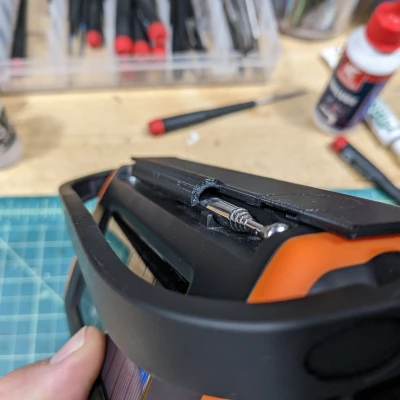 Nắp che nút radio NOAA Running / Daring Snail