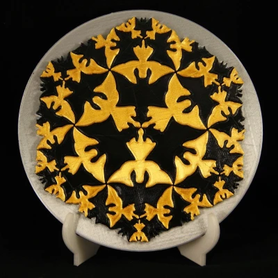 Puzzle Escher Circle Limit IV (Heaven and Hell)