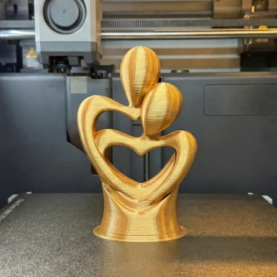 The Heart of Us - Tượng Điêu Khắc Tình Yêu Trừu Tượng