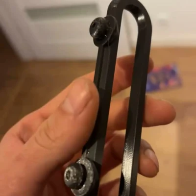 Giá giữ dây đồng hồ tốc độ Yamaha YBR 125 (TPU/PLA)