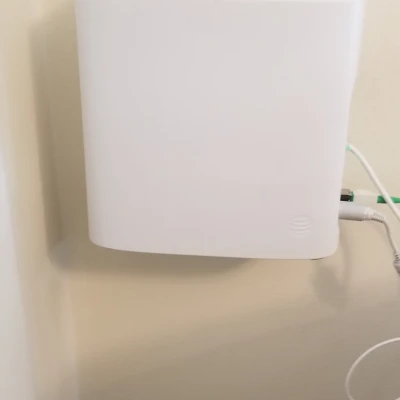 Giá Treo Tường Modem AT&T BGW320