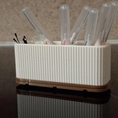 Kệ đựng đồ nhỏ trong phòng tắm