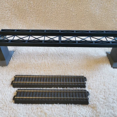Cầu dầm thép modular Märklin H0 Rail-C thẳng 360mm (nhiều phần)