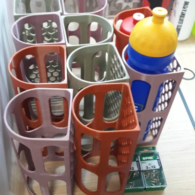 Giá đỡ chai gắn dưới bàn