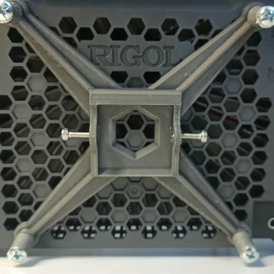 Tay treo tường có arm cho Rigol DHO800/900 (VESA 100x100)