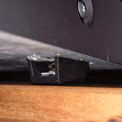 Chân đế mâm đĩa than RFT HK-PA 1203 (turntable foot)