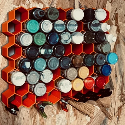 Kệ treo tường đựng tuýp sơn (đường kính 25mm)