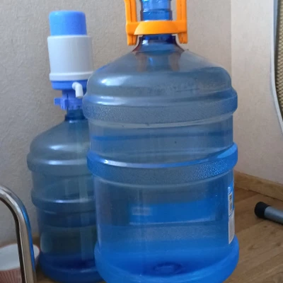 Tay cầm xách cho bình nước 19 lít