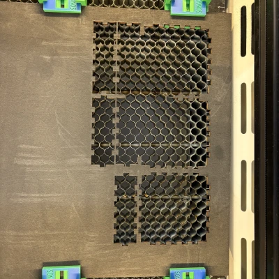 Kẹp nam châm nâng vật liệu cho honeycomb bed laser (metric) – file STL