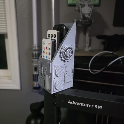 Giá đỡ remote Death Star (Star Wars)