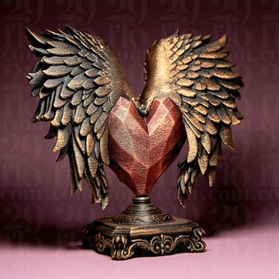 Trái Tim Thiêng Liêng Có Cánh (Sacred Winged Heart)