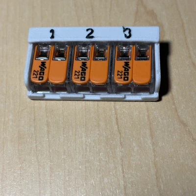 Giá đỡ cho 3 Wago 221