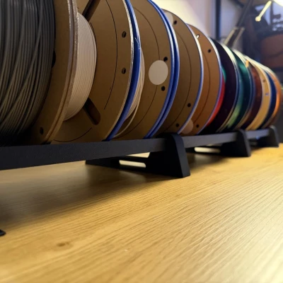 Kệ để filament (in hoàn toàn)