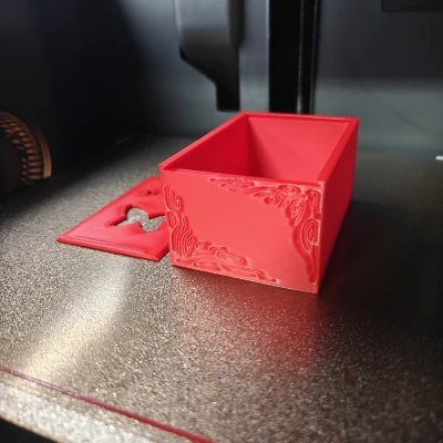 Hộp có bươm bướm